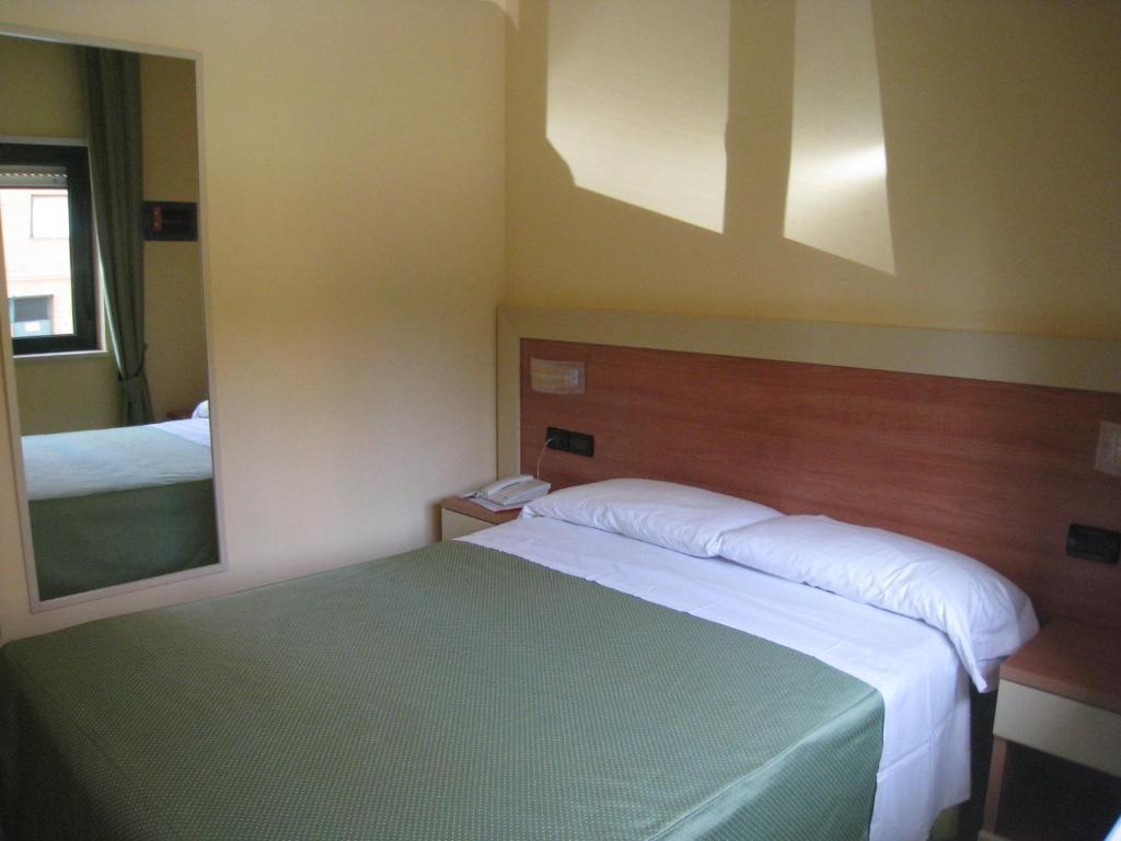 Accademia Residence Rende Δωμάτιο φωτογραφία